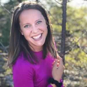 Meet your Posher, Carly